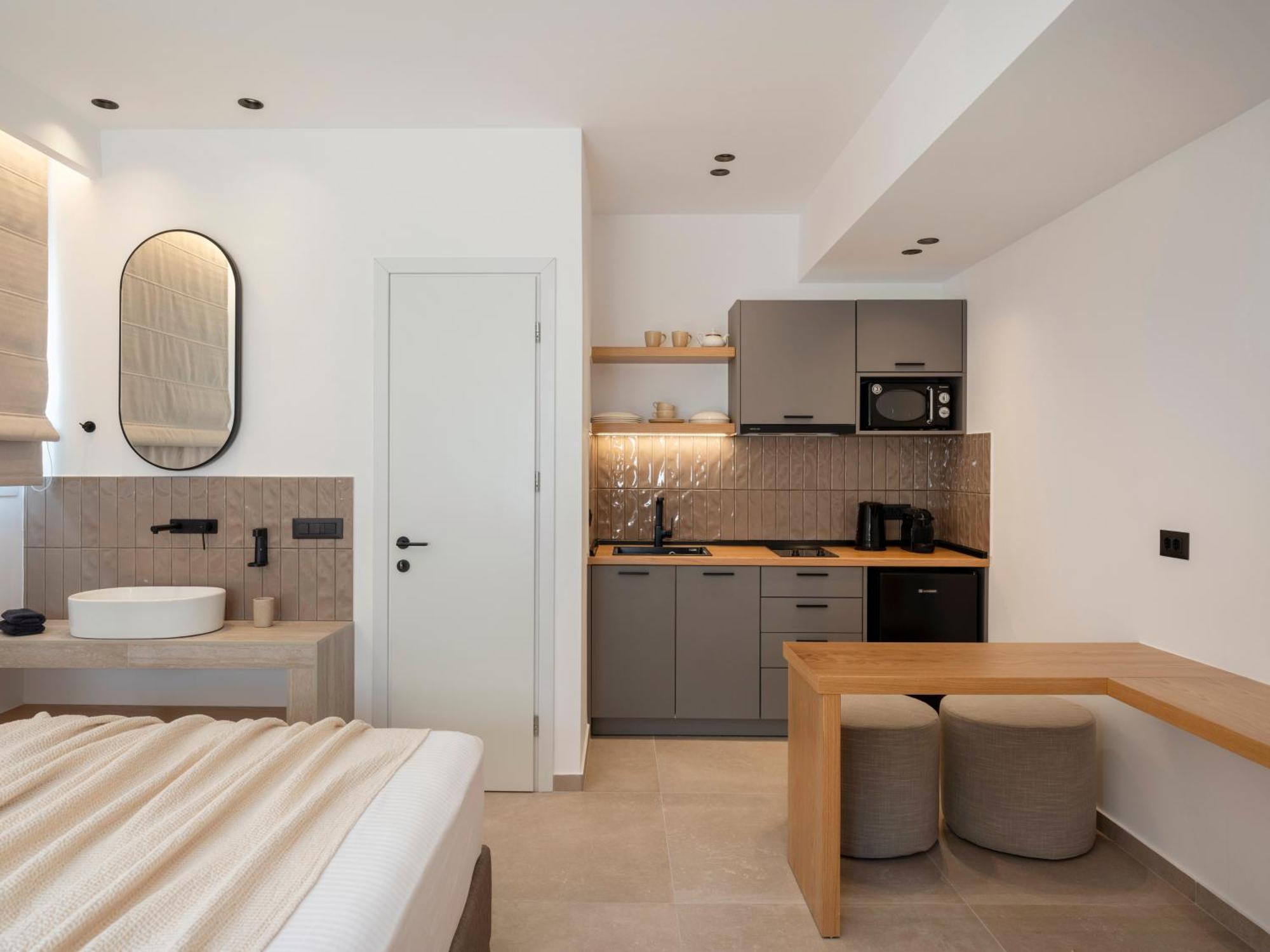 Anemelia Way Of Living Aparthotel Naousa Exteriör bild