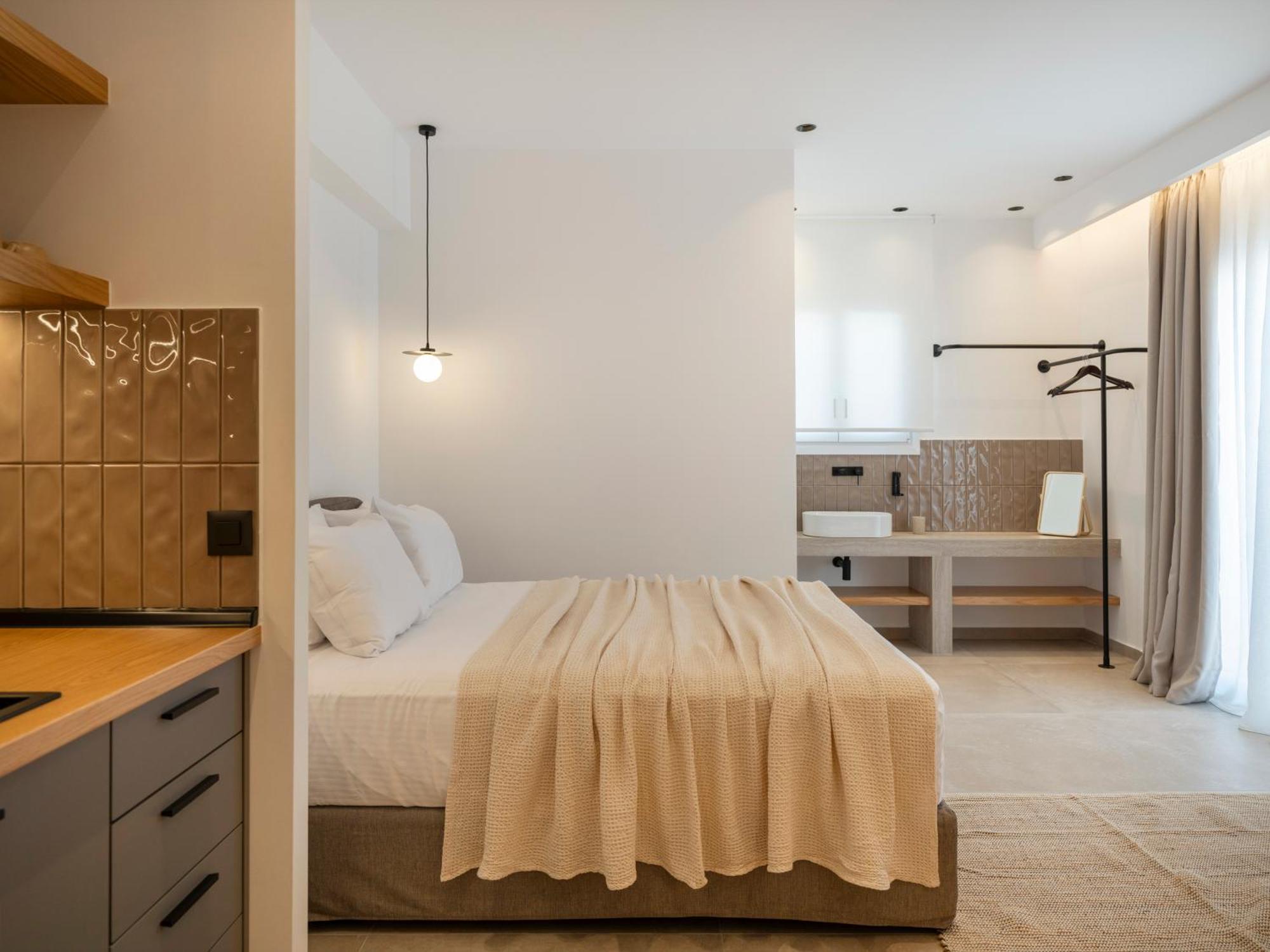 Anemelia Way Of Living Aparthotel Naousa Exteriör bild